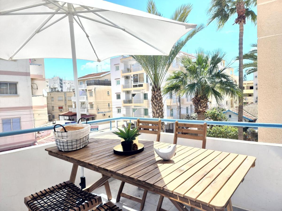 Frida'S Cozy Two Bedroom Apt Larnaca Buitenkant foto