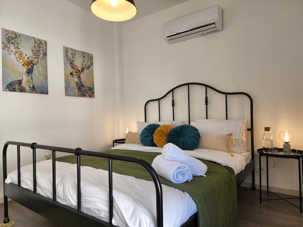 Frida'S Cozy Two Bedroom Apt Larnaca Buitenkant foto