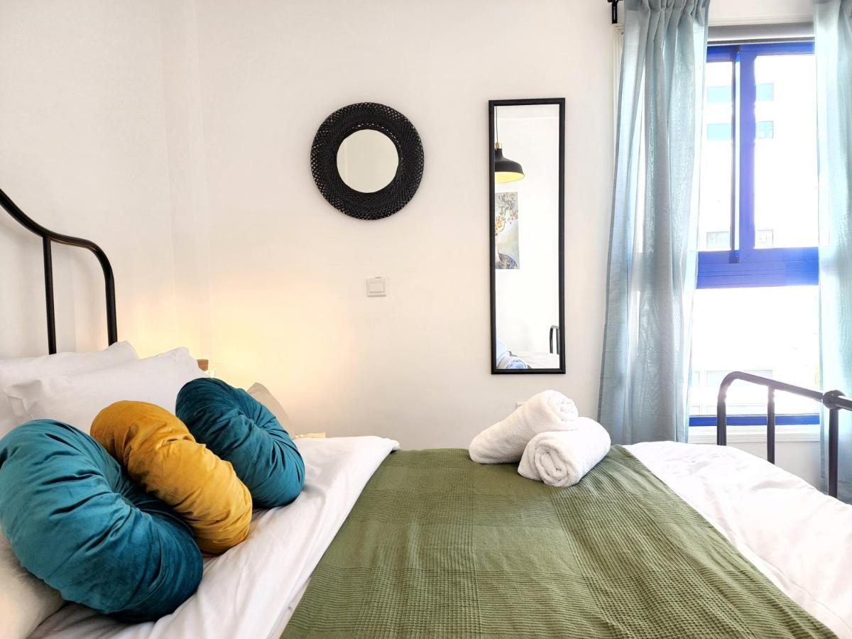 Frida'S Cozy Two Bedroom Apt Larnaca Buitenkant foto